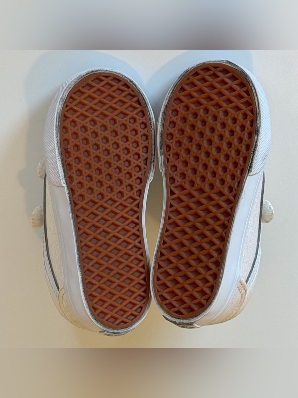 Vans Old Skool V White Iridescent Glitter Shoes Toddler Size 7 Hook & Loop - Picture 6 of 7